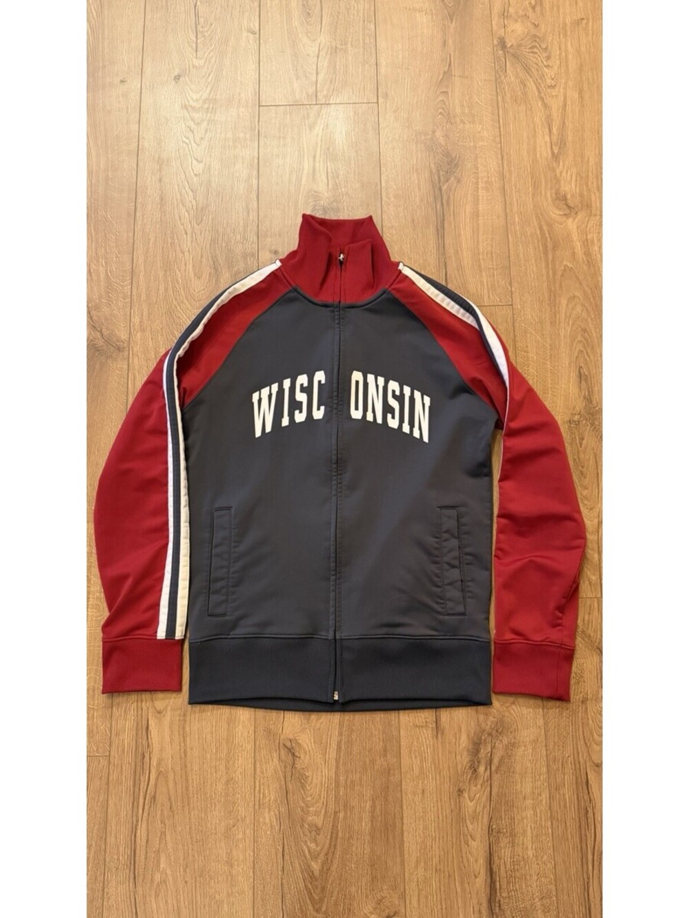 J. America Wisconsin Full Zip Jacket size Small